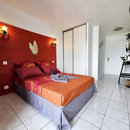 Sweet Crepuscule - Studio Avec Vue Mer Imprenable & Piscine Les Trois-Ilets Exterior foto