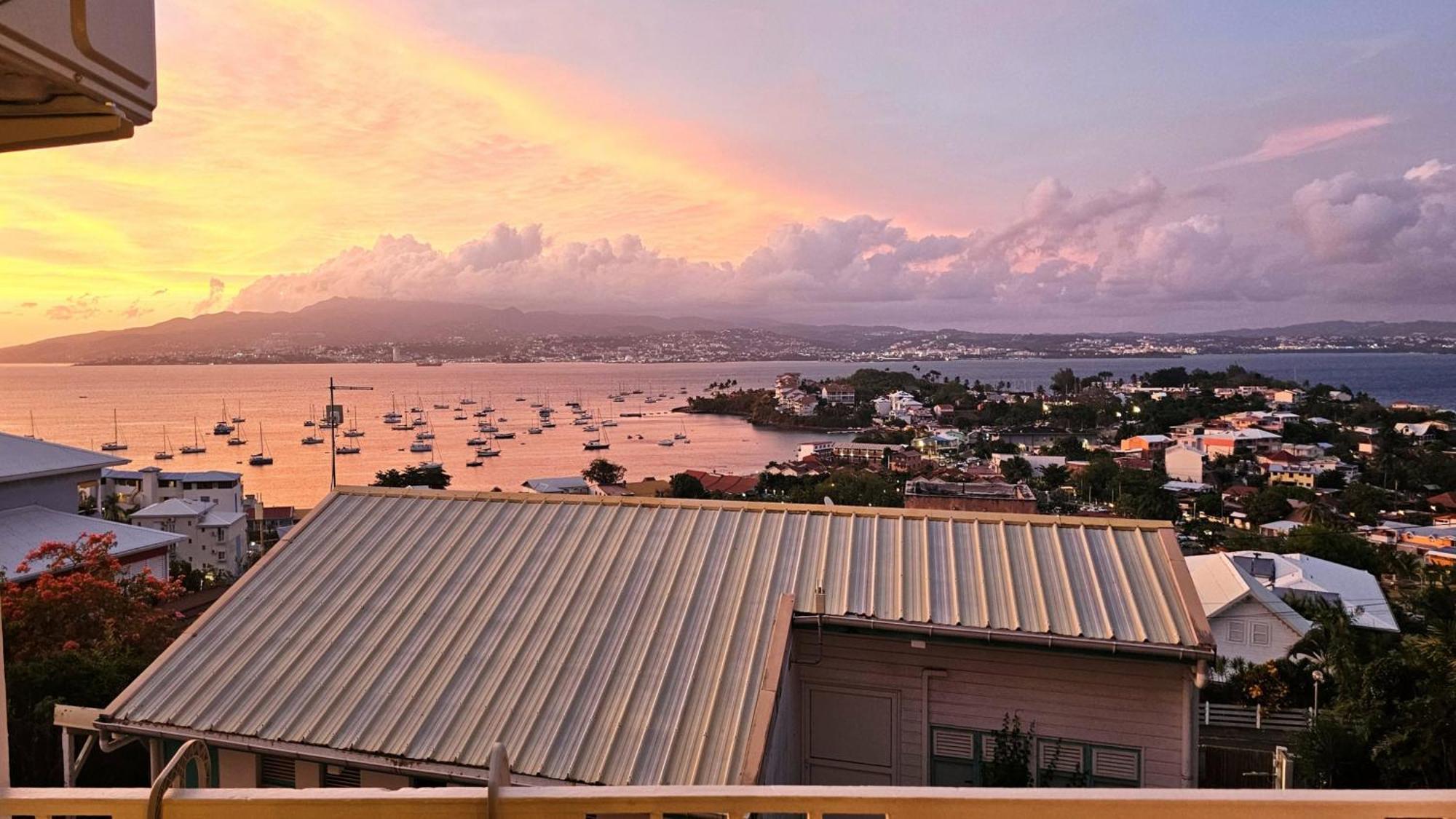 Sweet Crepuscule - Studio Avec Vue Mer Imprenable & Piscine Les Trois-Ilets Exterior foto